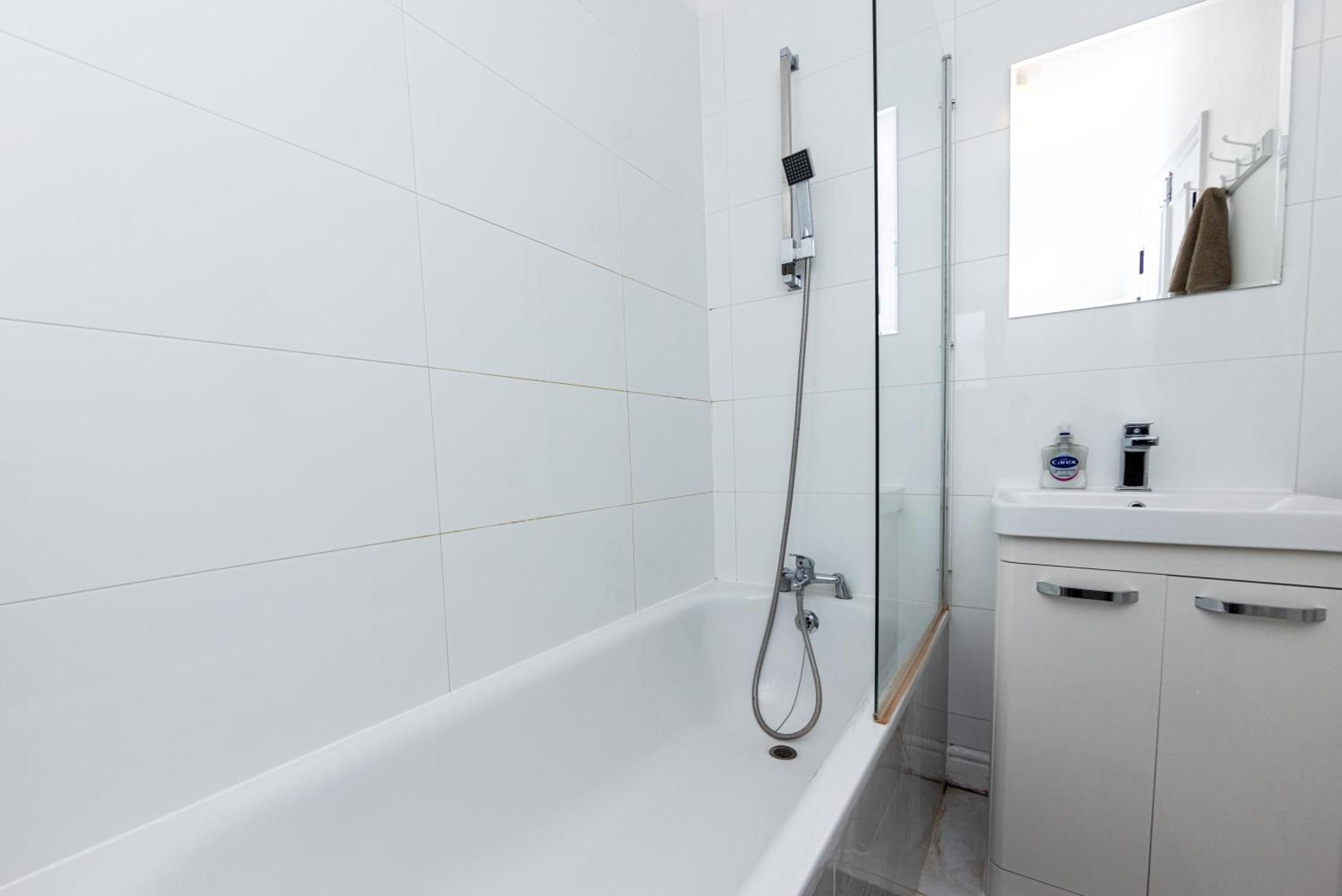 Park House, Refurbed Modern Interior, Located In Finsbury Park Apartamento Londres Exterior foto